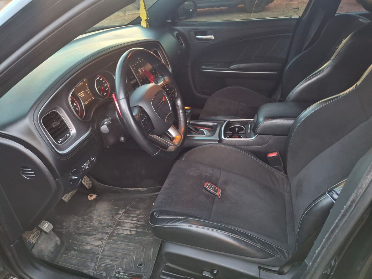 DODGE CHARGER SRT - 2021                                        