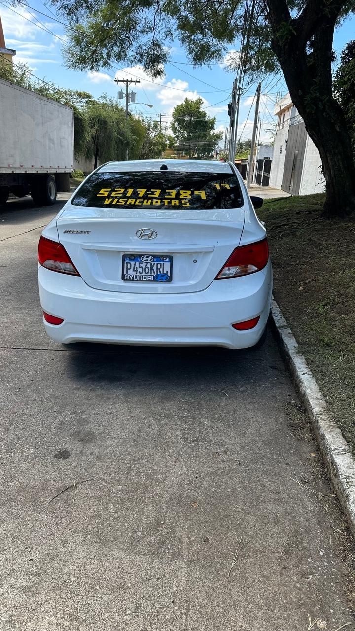 HYUNDAI ACCENT - 2017                                        