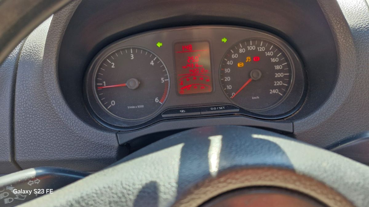 VOLKSWAGEN  AMAROK - 2011                                        