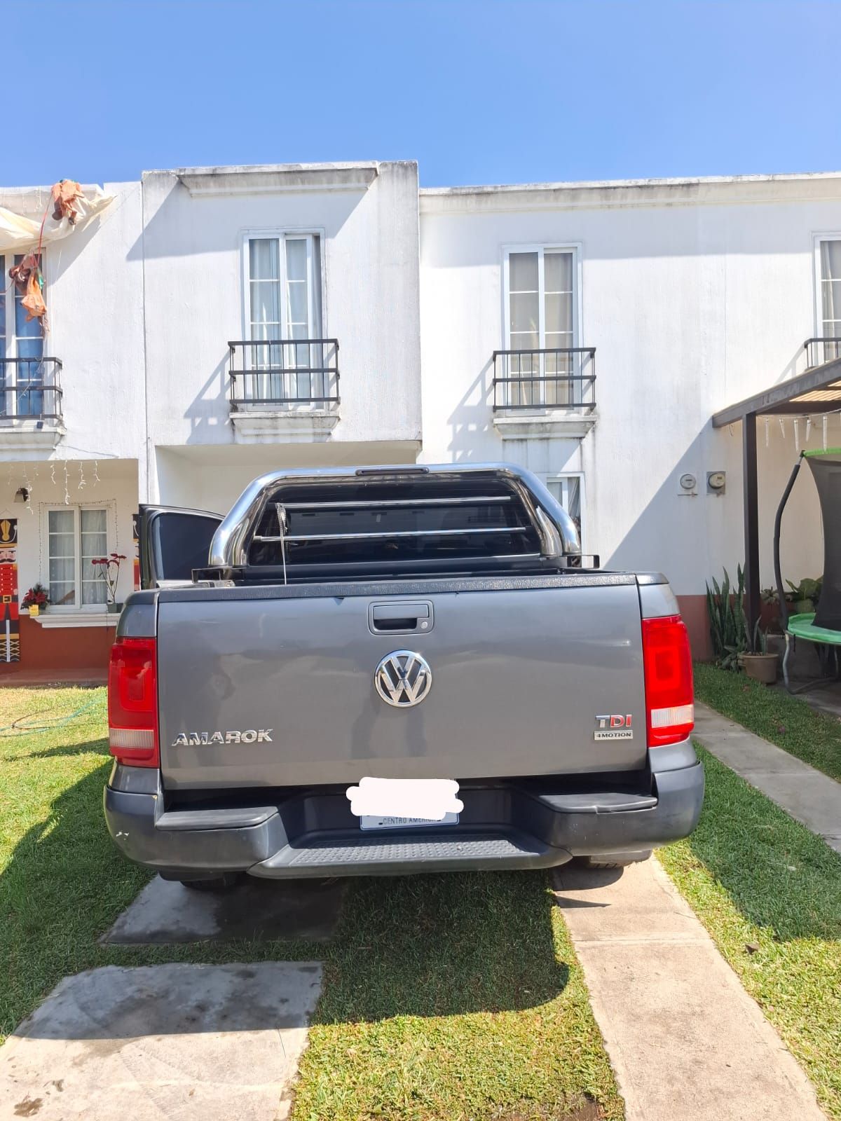 VOLKSWAGEN  AMAROK - 2017                                        
