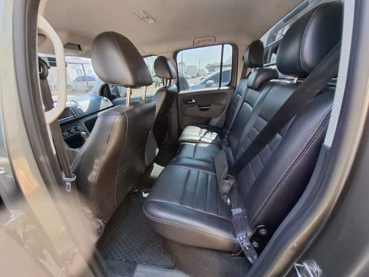 VOLKSWAGEN  AMAROK - 2017                                        