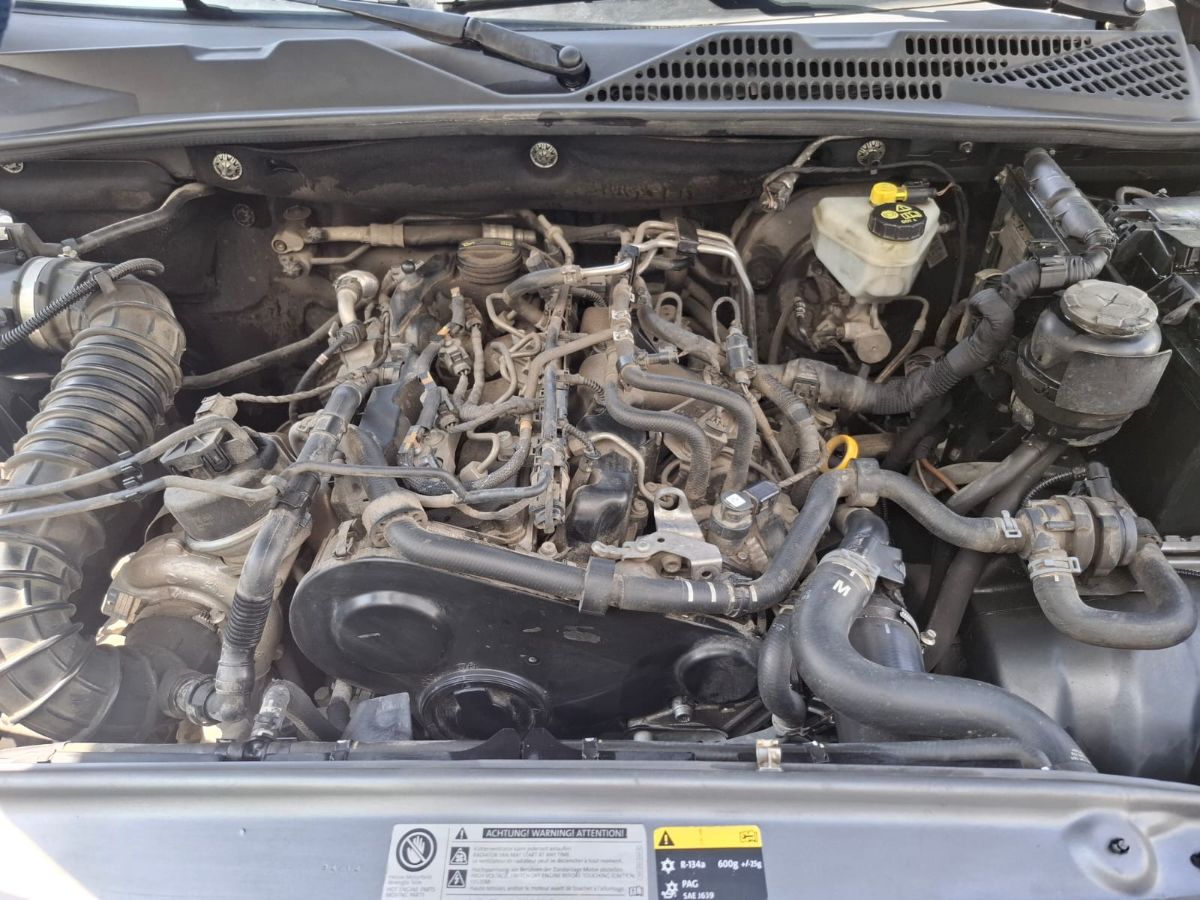 VOLKSWAGEN  AMAROK - 2017                                        