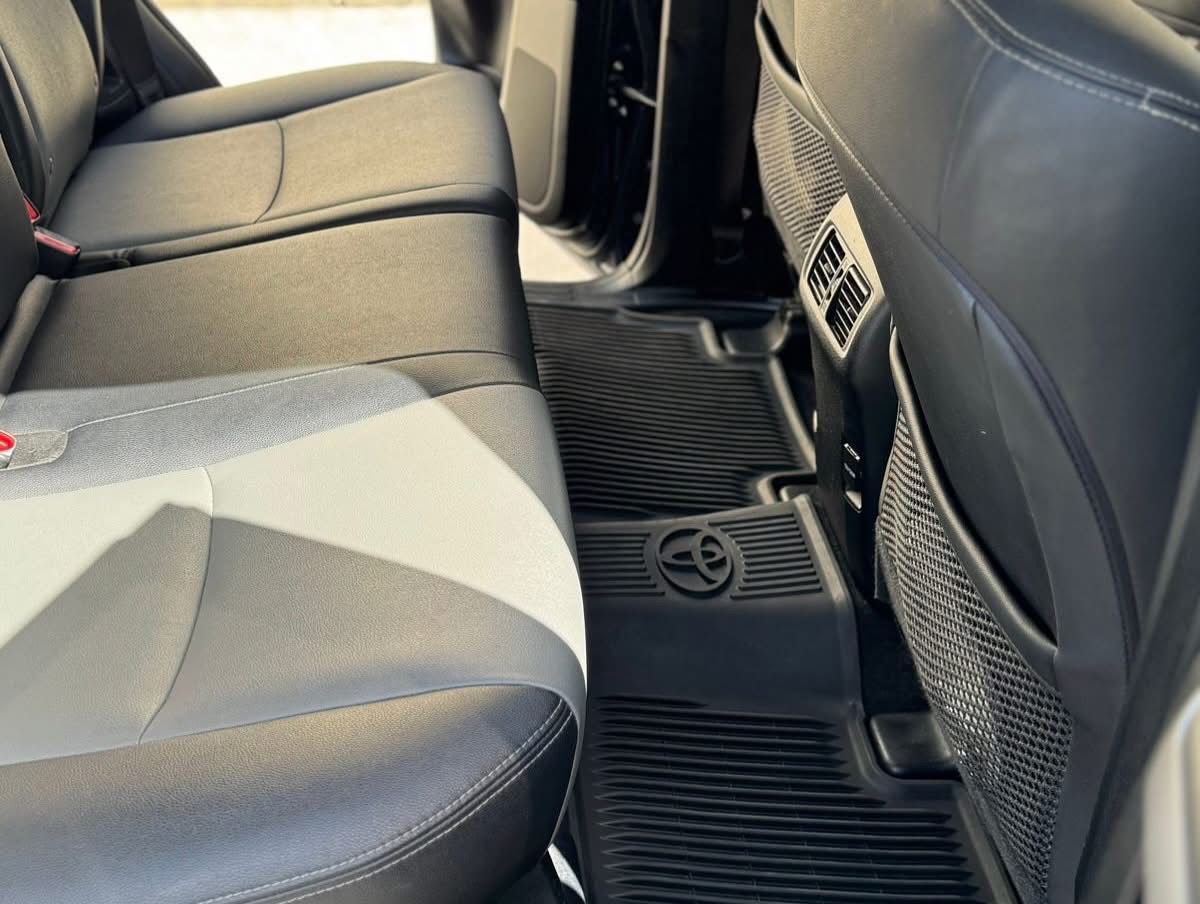 TOYOTA 4 RUNNER - 2019                                        