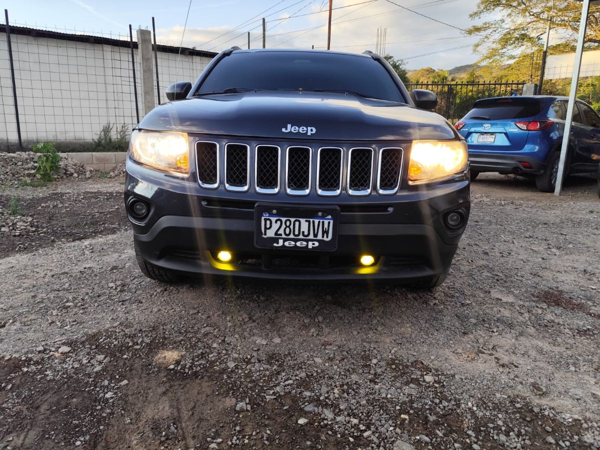 JEEP COMPASS - 2014                                        