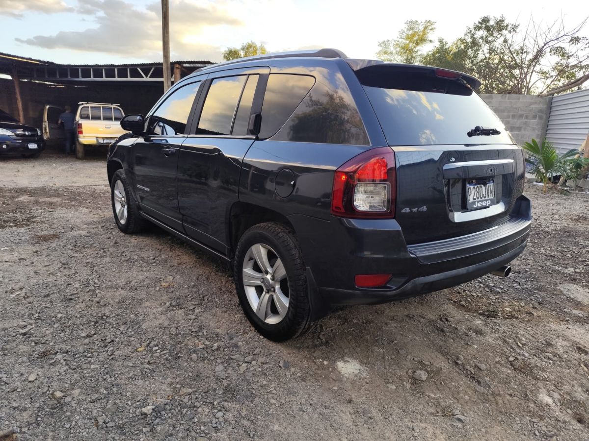 JEEP COMPASS - 2014                                        