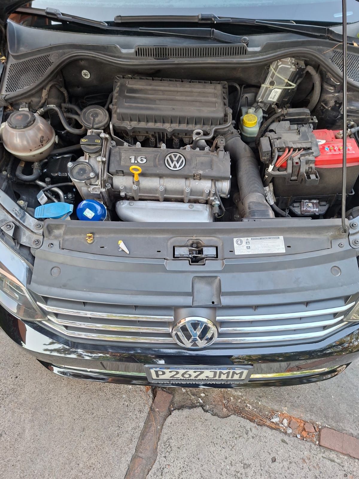 VOLKSWAGEN POLO - 2018                                        