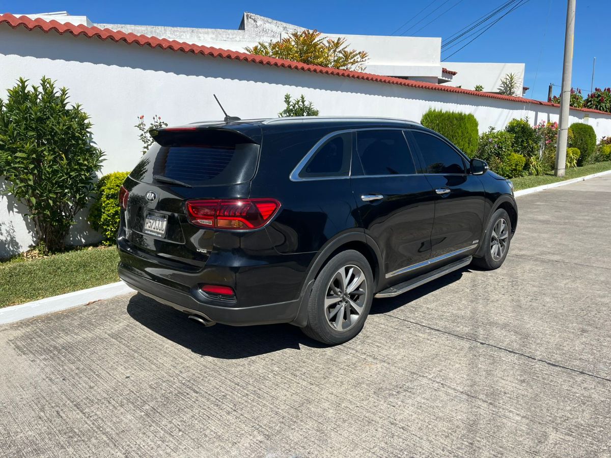 KIA SORENTO - 2018                                        