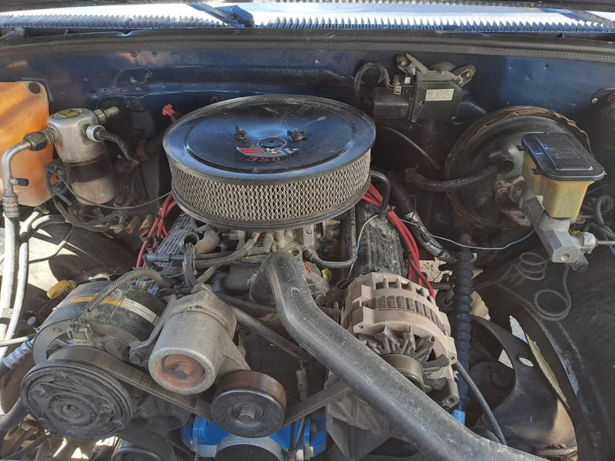 CHEVROLET SILVERADO - 1995                                        