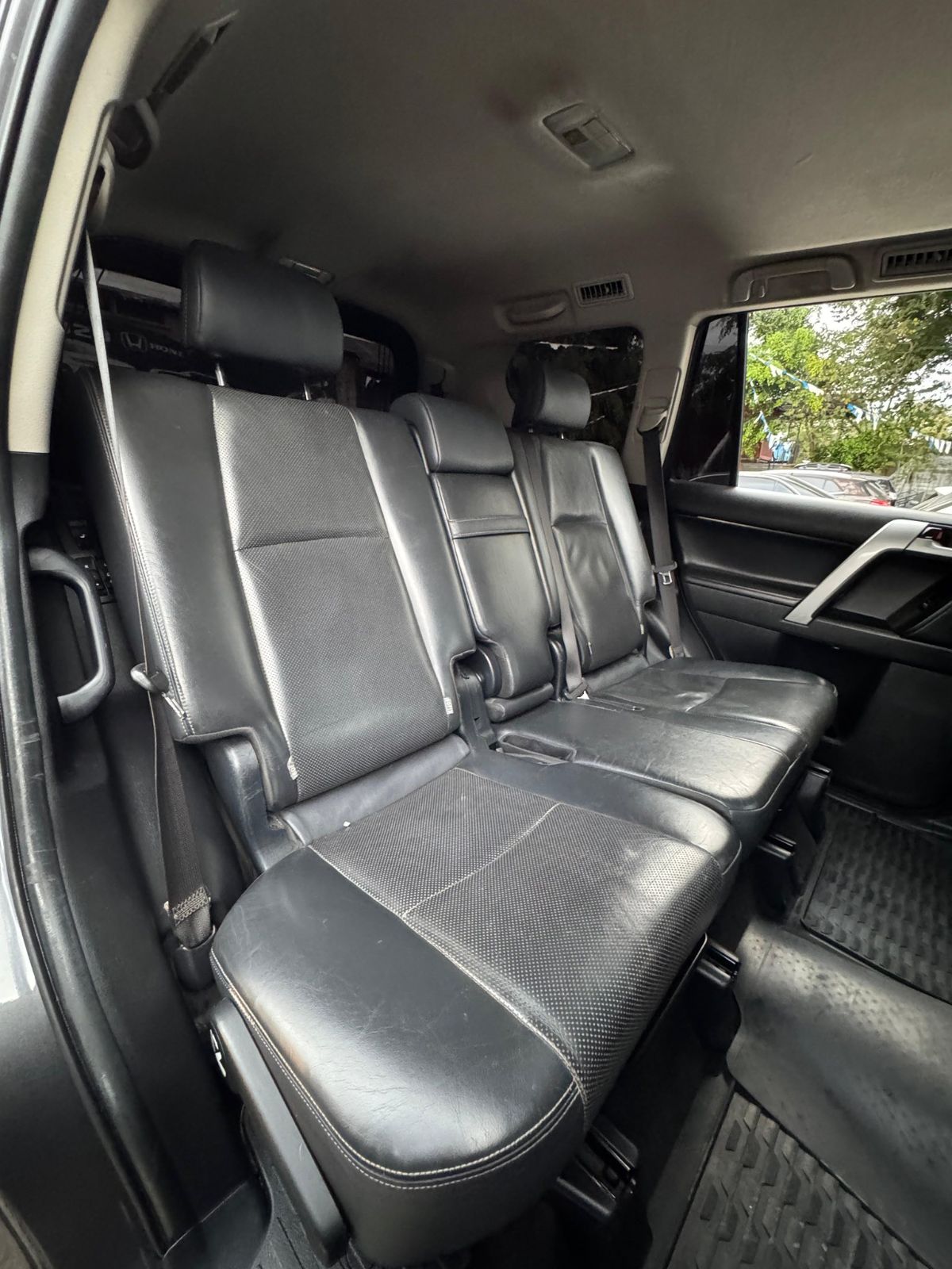 TOYOTA LAND CRUISER VX - 2018                                        