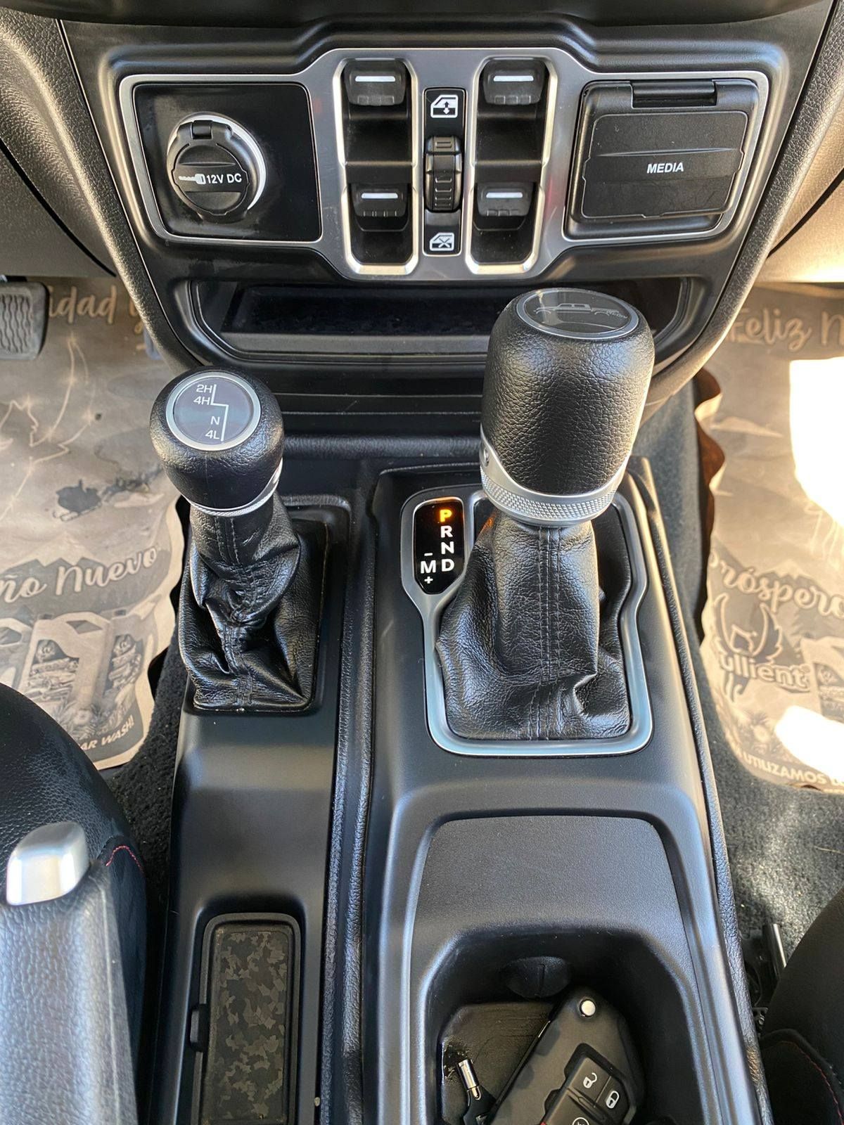 JEEP GLADIATOR RUBICON - 2022                                        