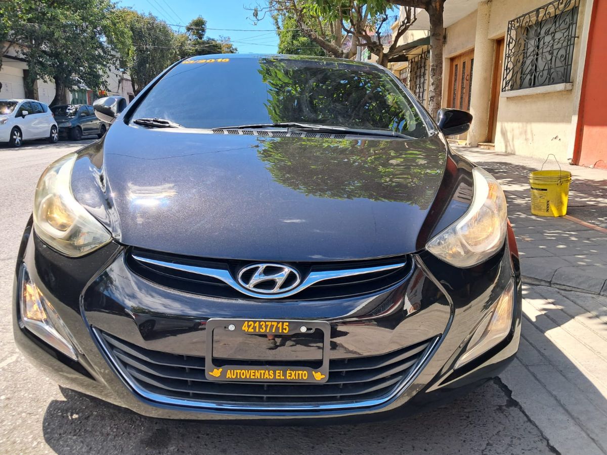 HYUNDAI ELANTRA - 2016                                        