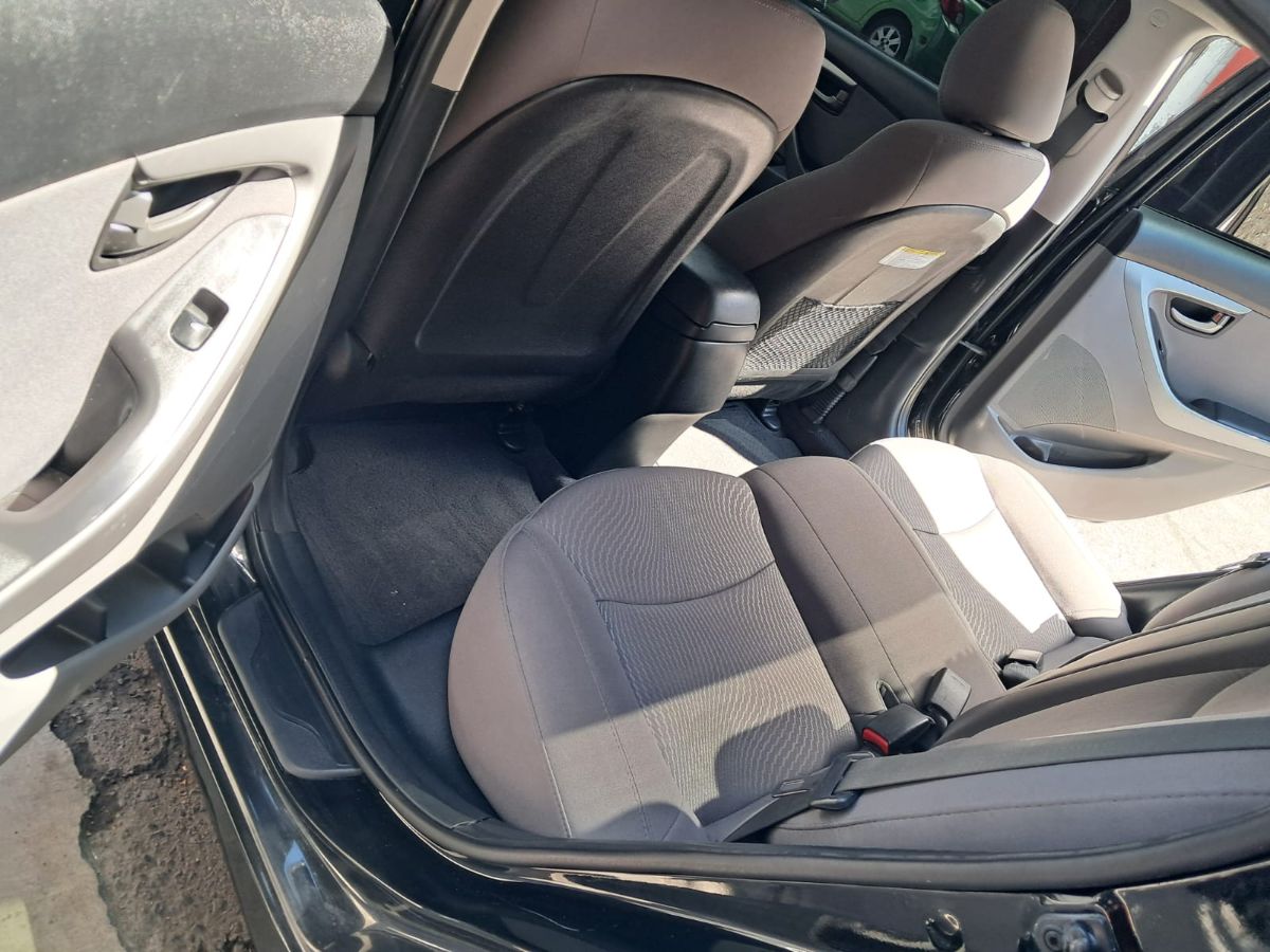 HYUNDAI ELANTRA - 2016                                        