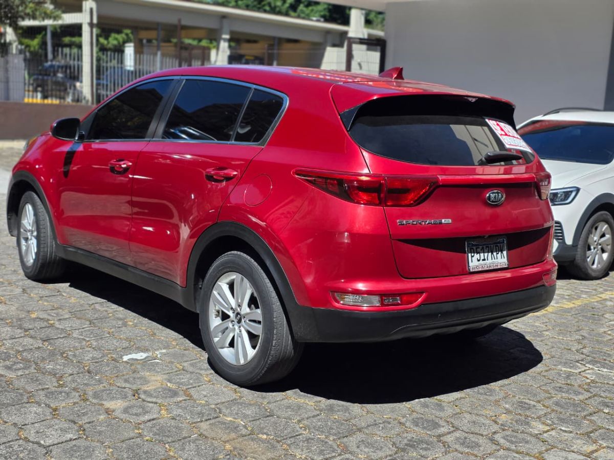 KIA SPORTAGE - 2018                                        