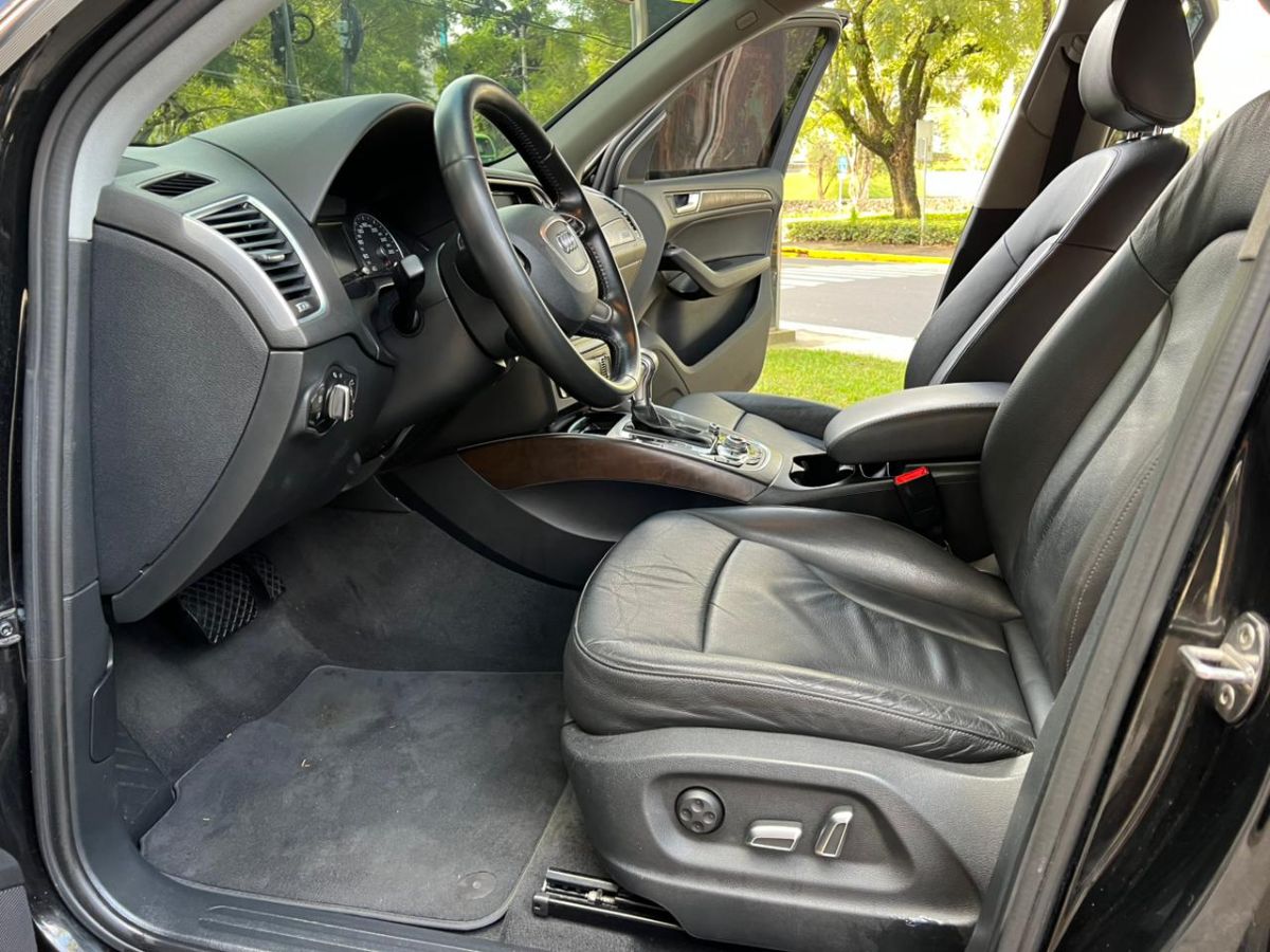 AUDI  Q5 QUATTRO - 2016                                        