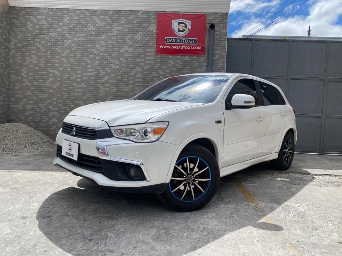 MITSUBISHI OUTLANDER SPORT - 2017                                        
