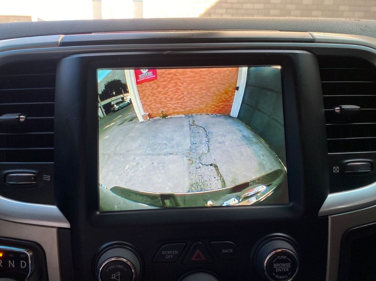 DODGE RAM 1500 - 2017                                        