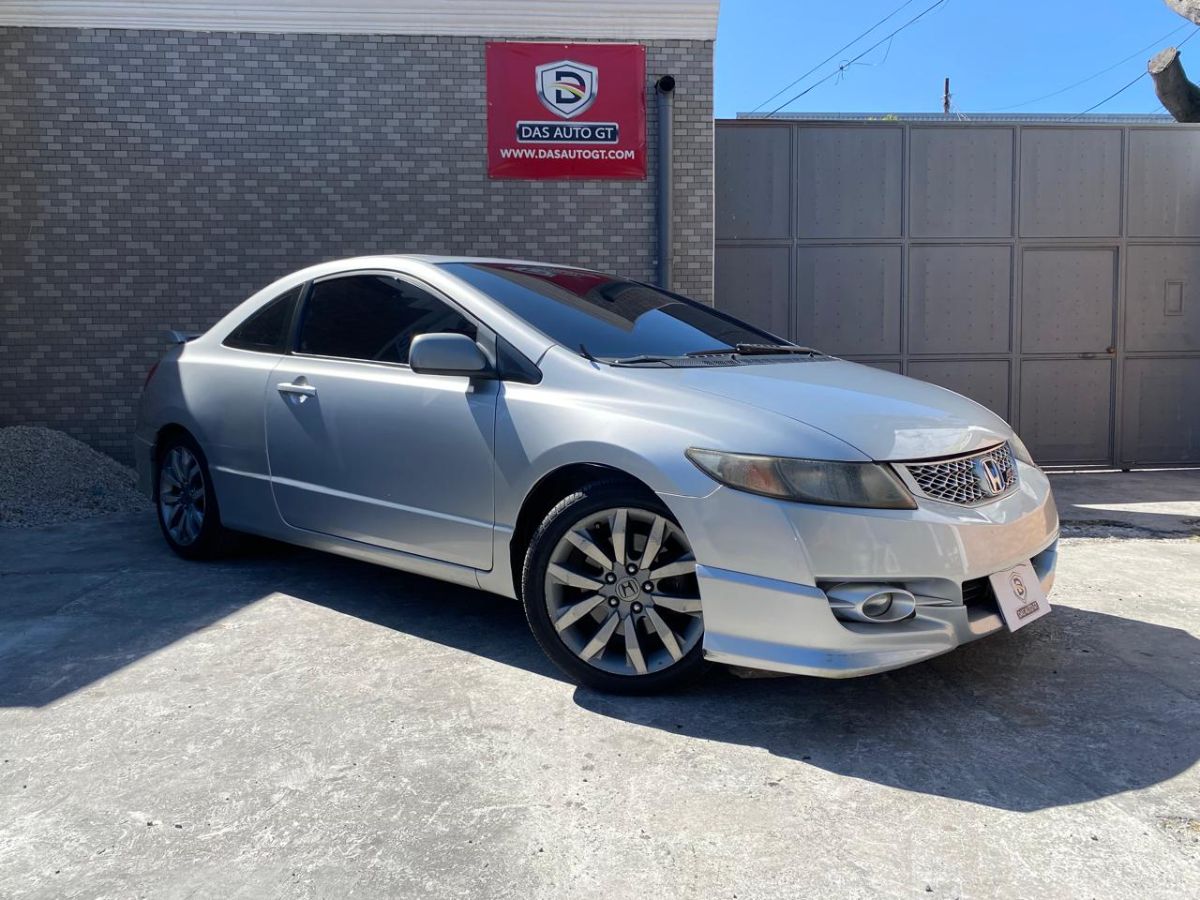 HONDA CIVIC - 2009                                        