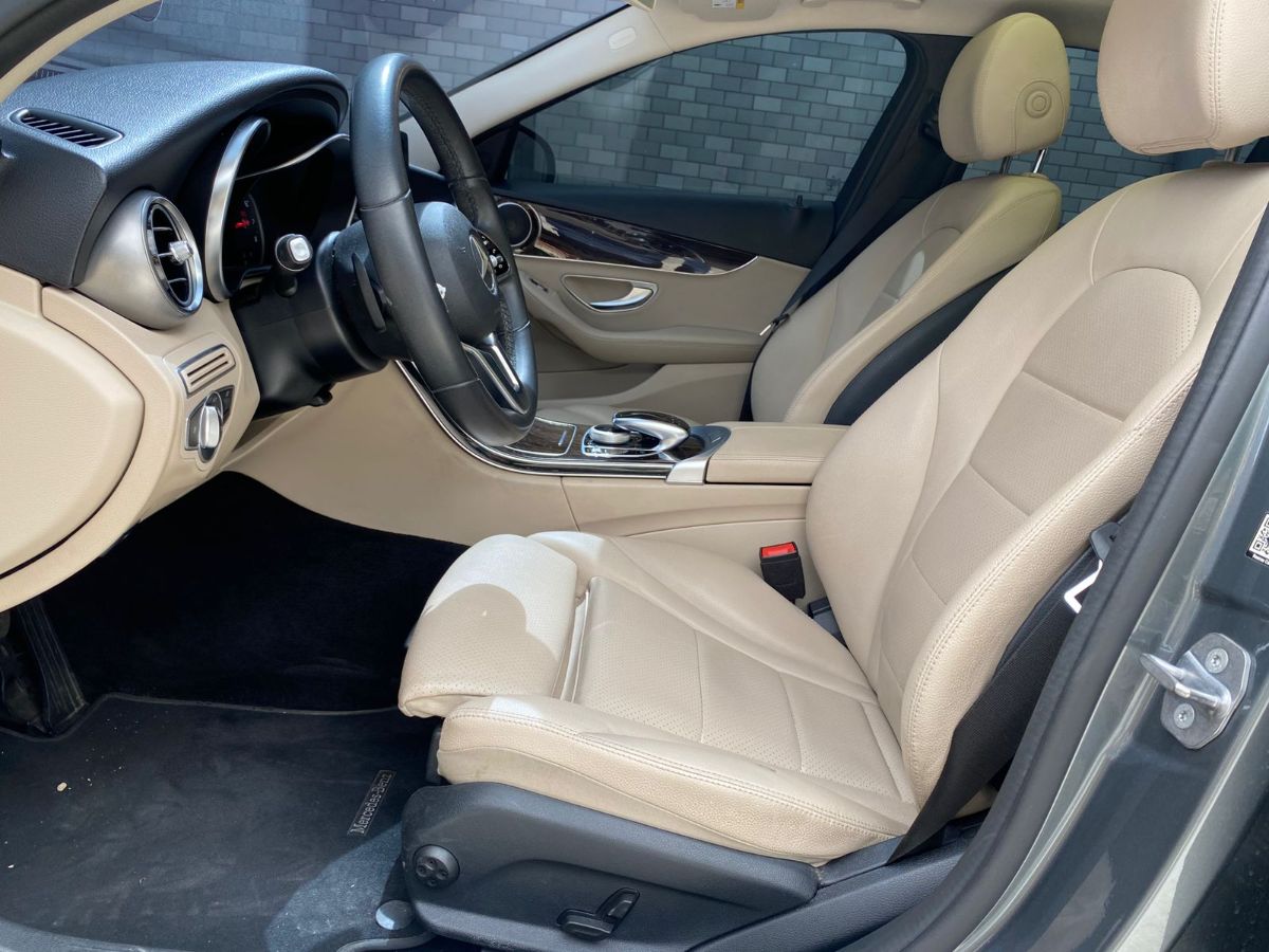 MERCEDES-BENZ C-180 - 2019                                        