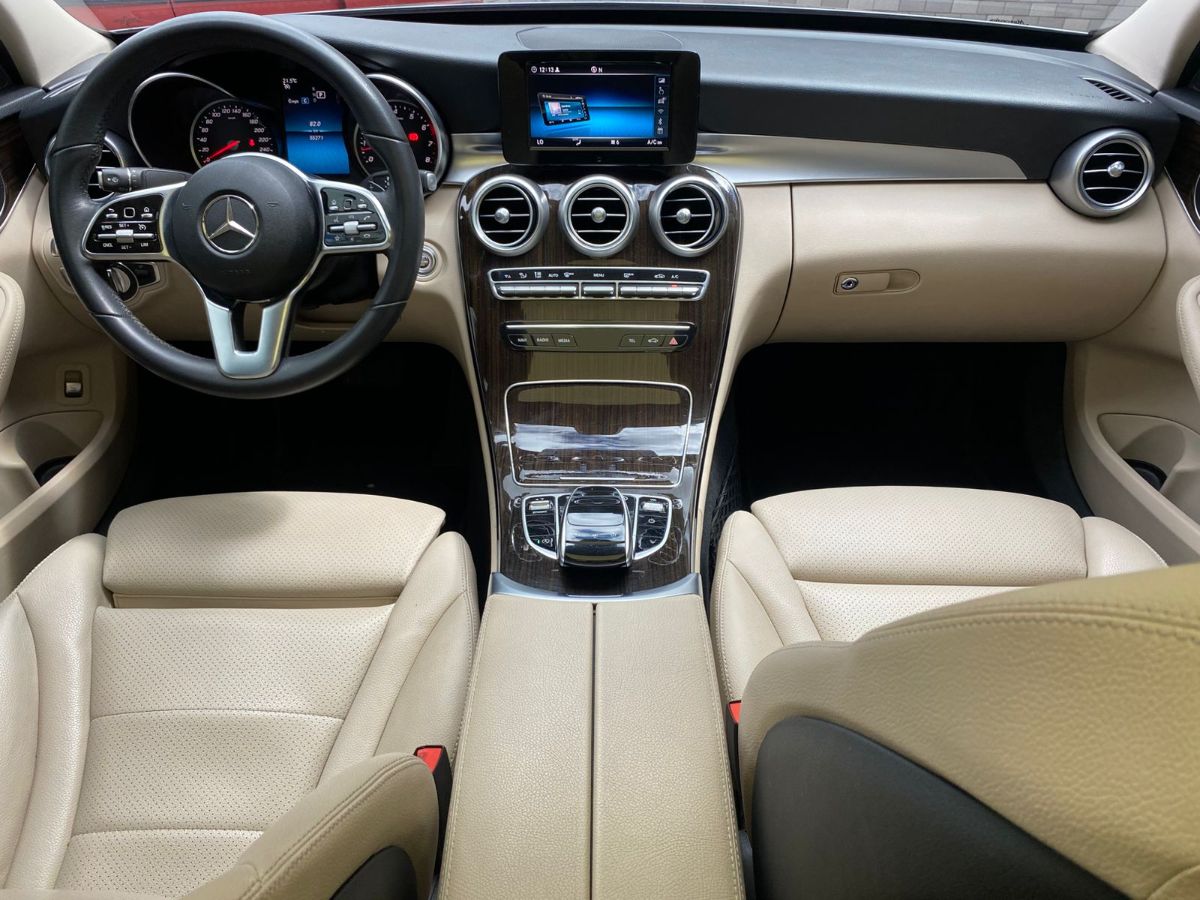 MERCEDES-BENZ C-180 - 2019                                        