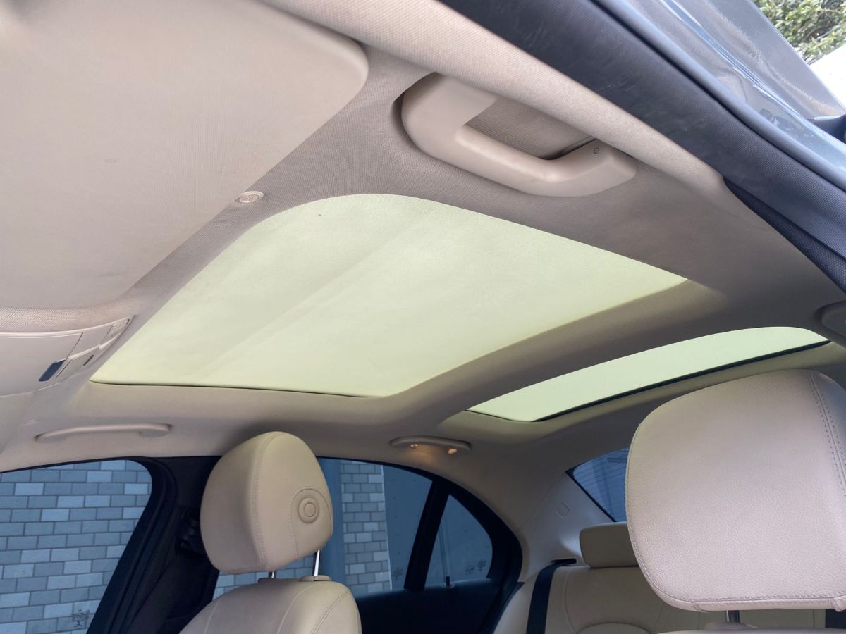 MERCEDES-BENZ C-180 - 2019                                        