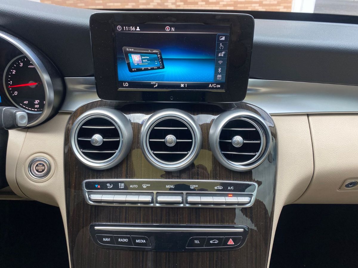 MERCEDES-BENZ C-180 - 2019                                        