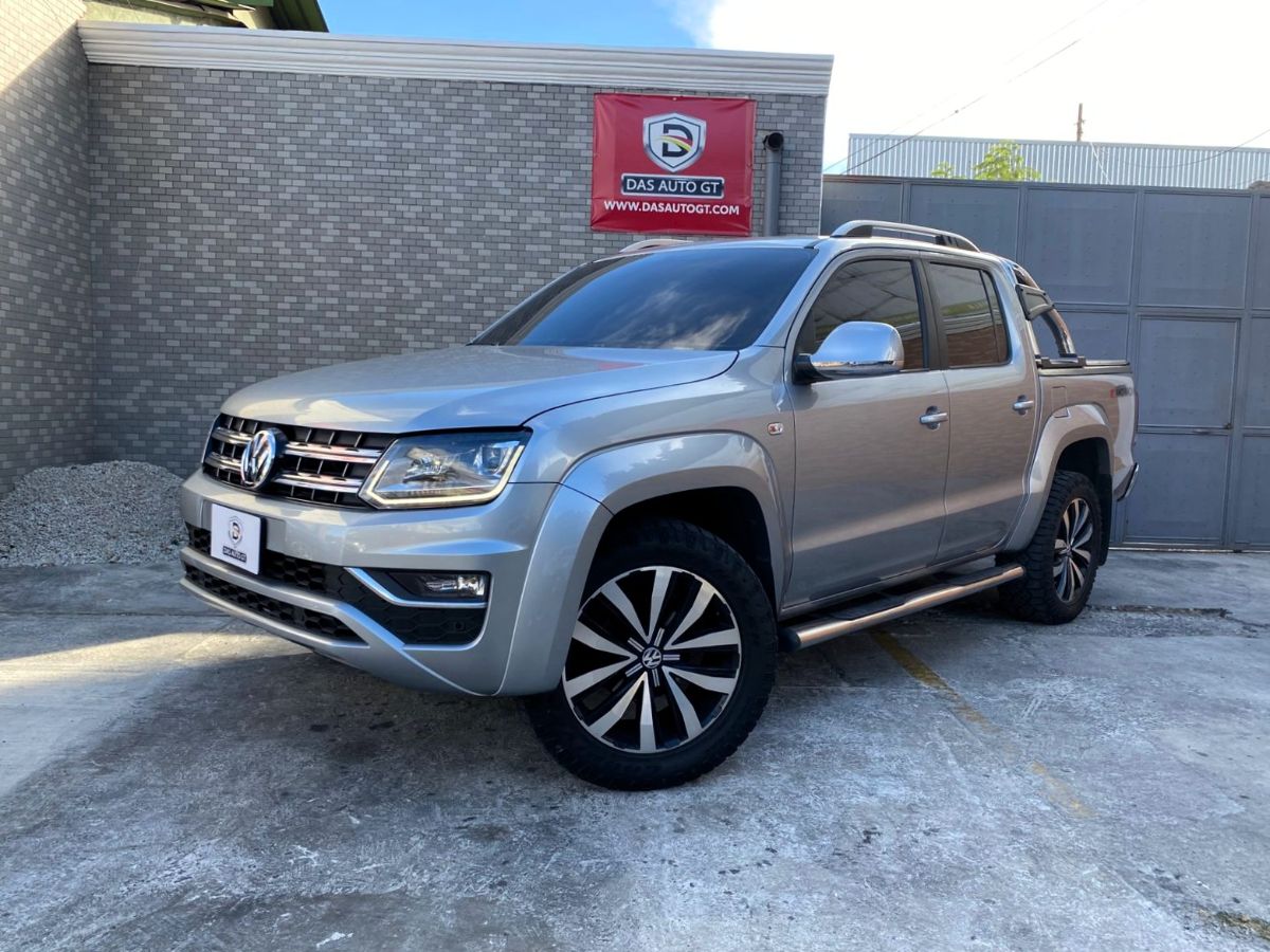 VOLKSWAGEN  AMAROK - 2022                                        