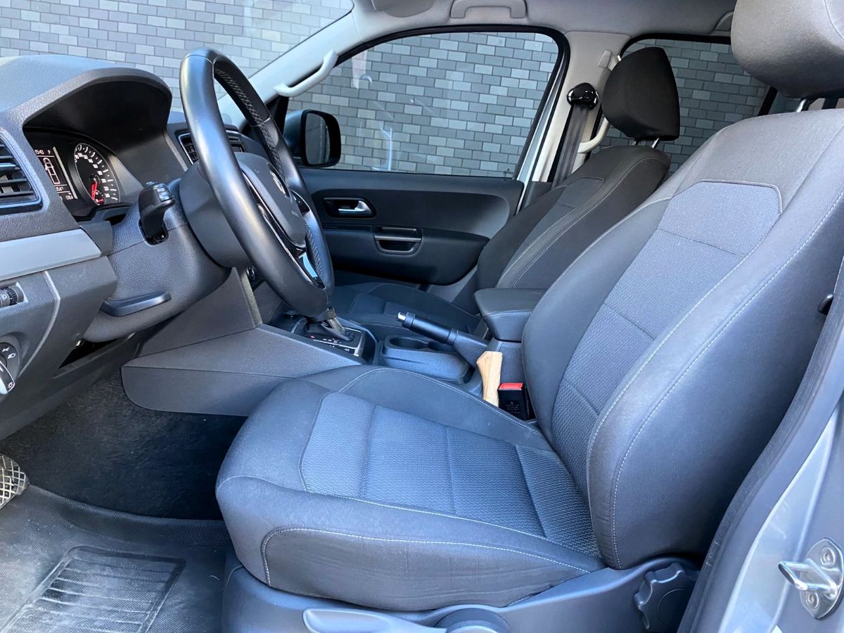 VOLKSWAGEN  AMAROK - 2022                                        