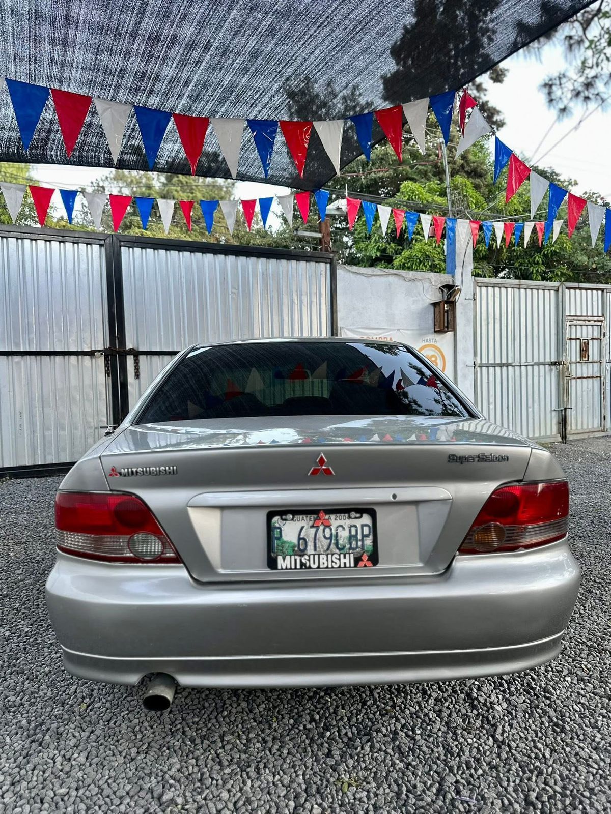 MITSUBISHI LANCER - 1999                                        