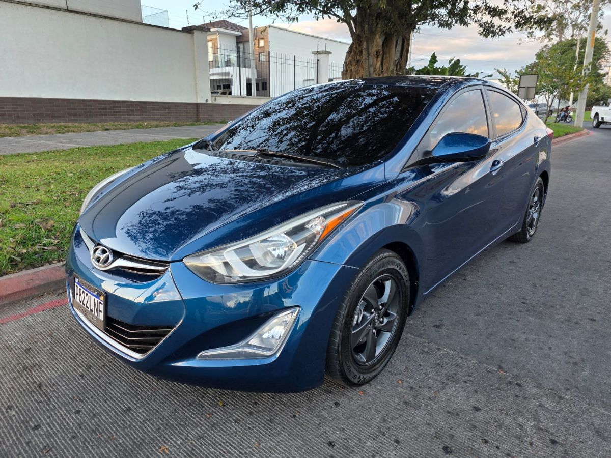 HYUNDAI ELANTRA - 2014                                        
