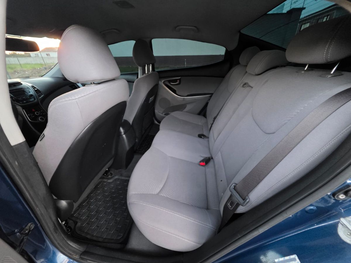 HYUNDAI ELANTRA - 2014                                        