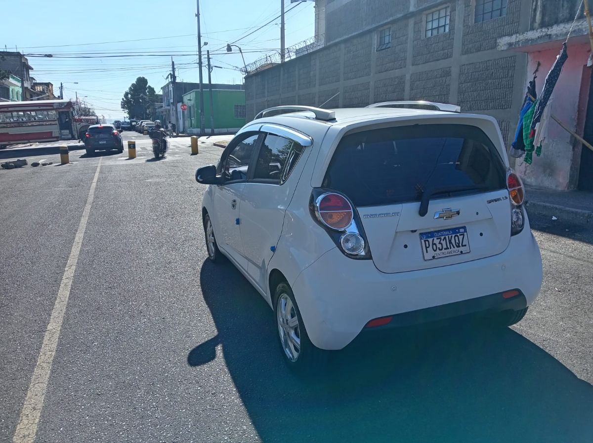 CHEVROLET SPARK - 2012                                        