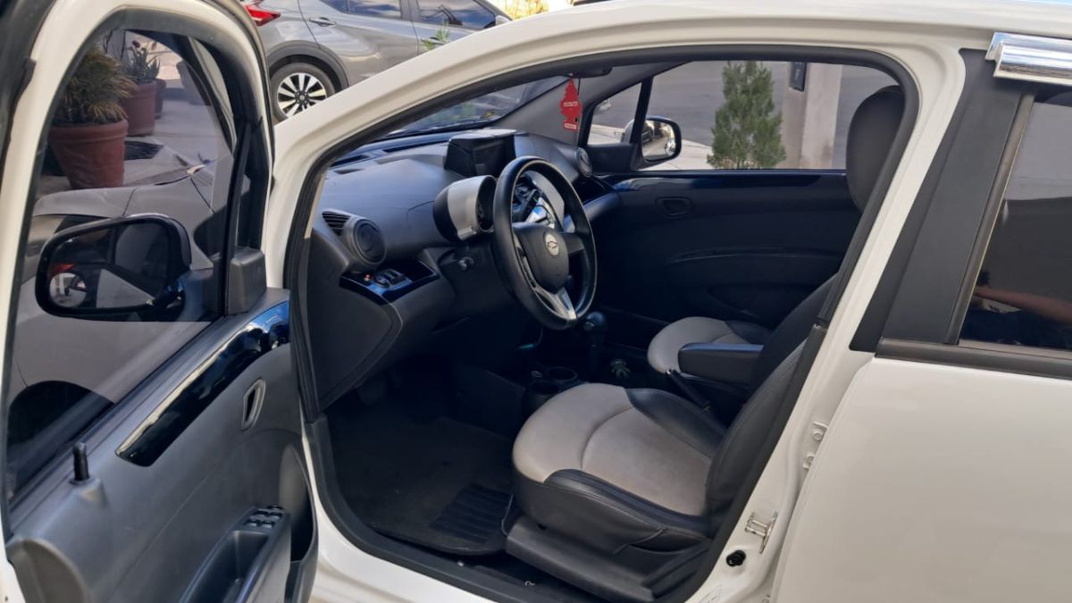 CHEVROLET SPARK - 2012                                        