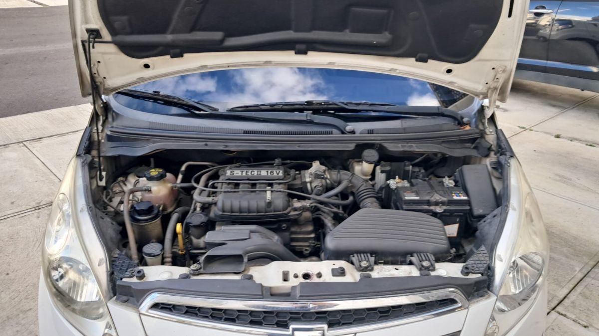 CHEVROLET SPARK - 2012                                        