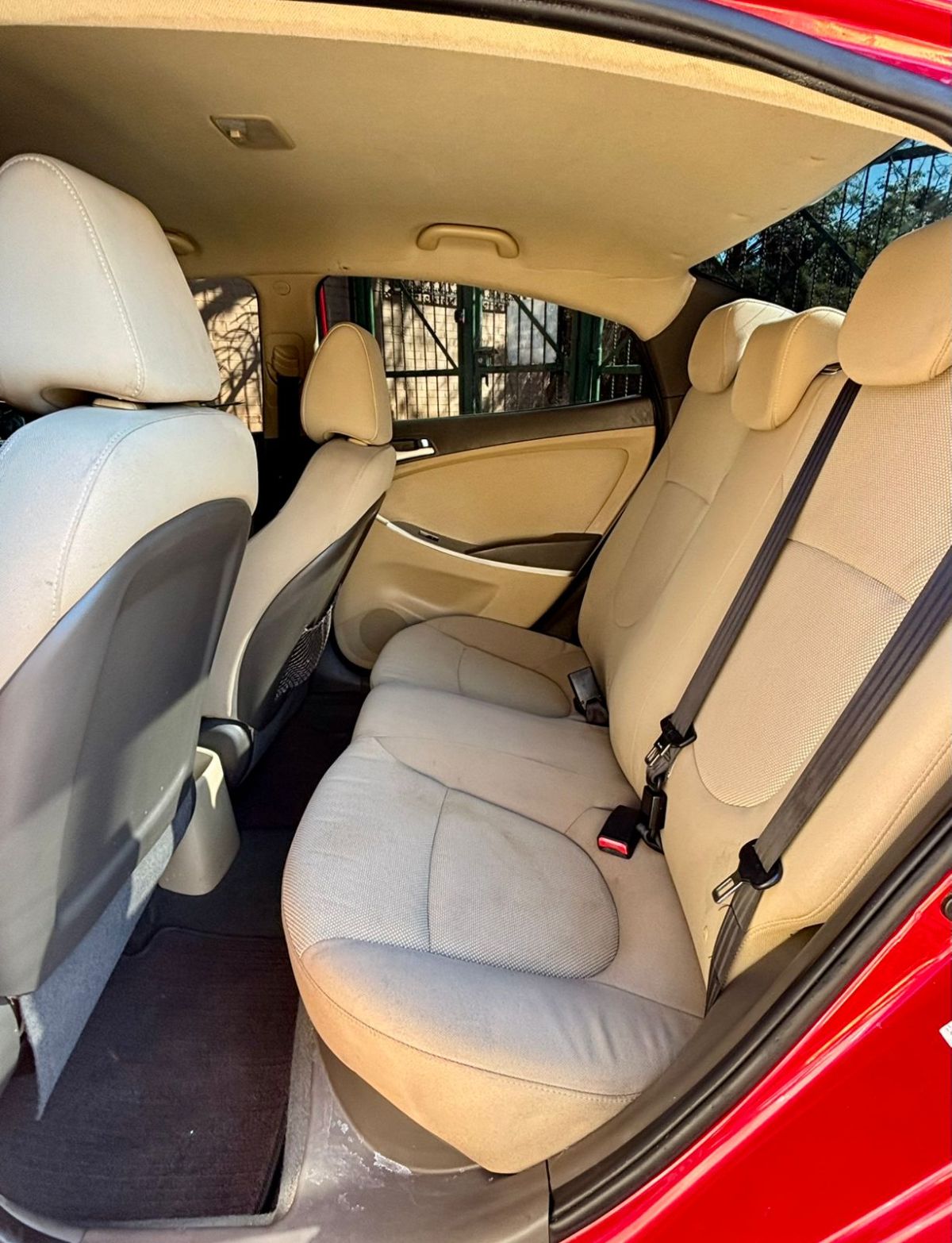 HYUNDAI ACCENT - 2013                                        