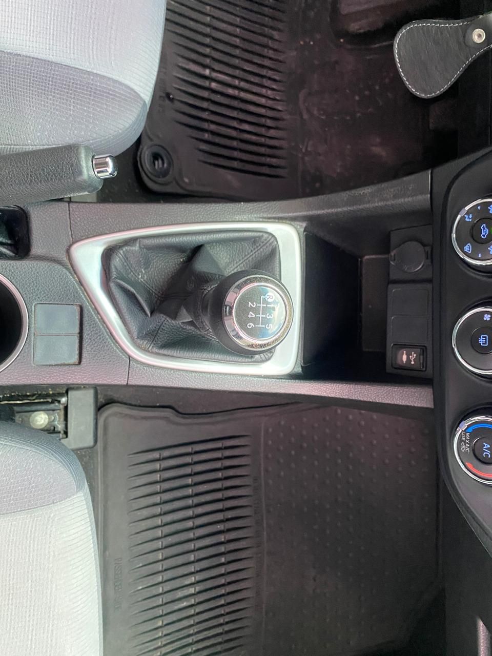 TOYOTA COROLLA - 2017                                        