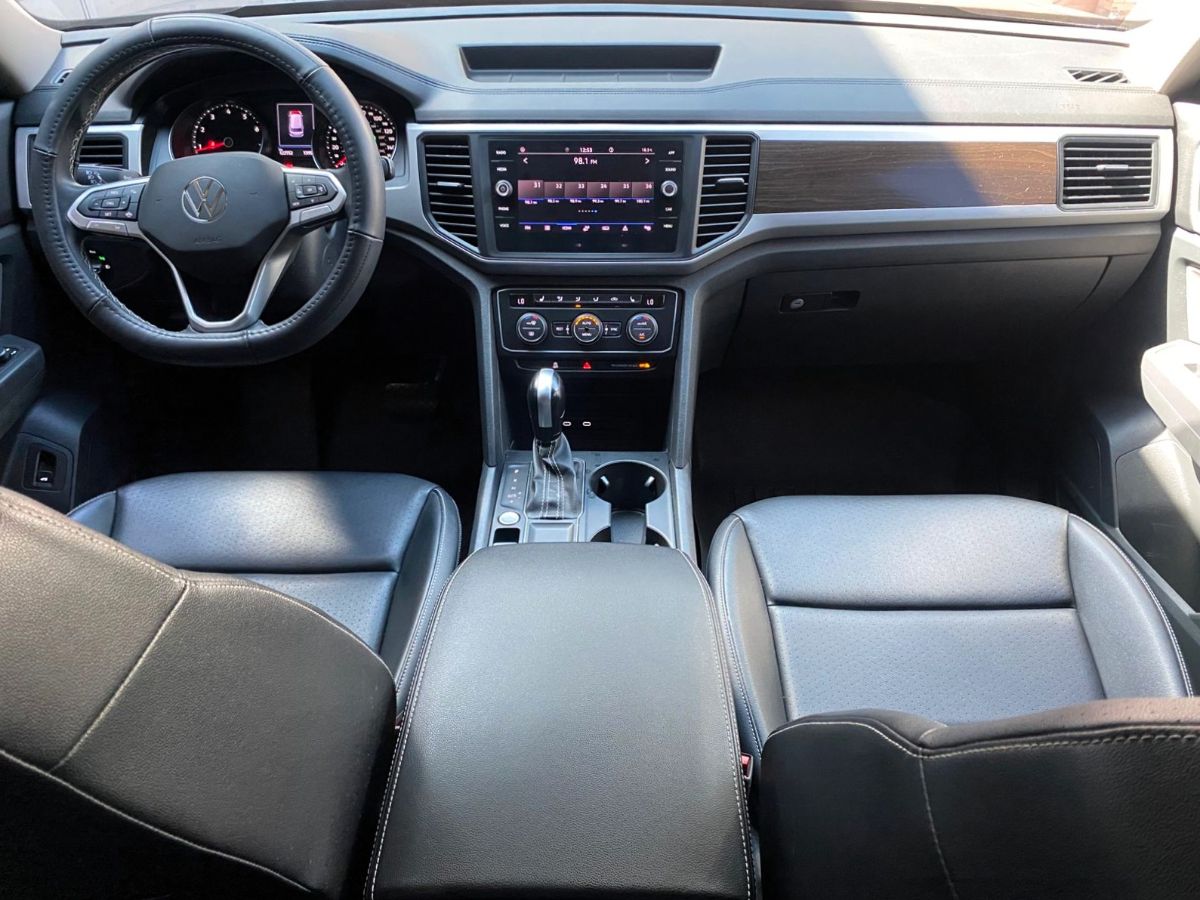 VOLKSWAGEN ATLAS - 2021                                        