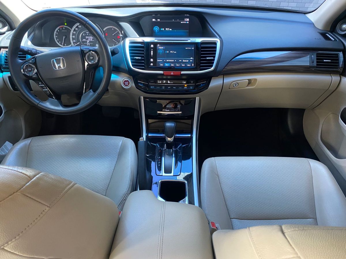 HONDA ACCORD  - 2017                                        