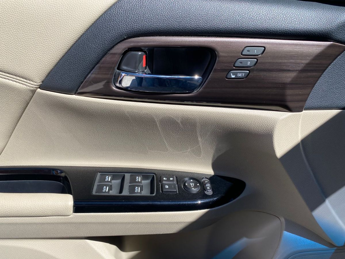 HONDA ACCORD  - 2017                                        