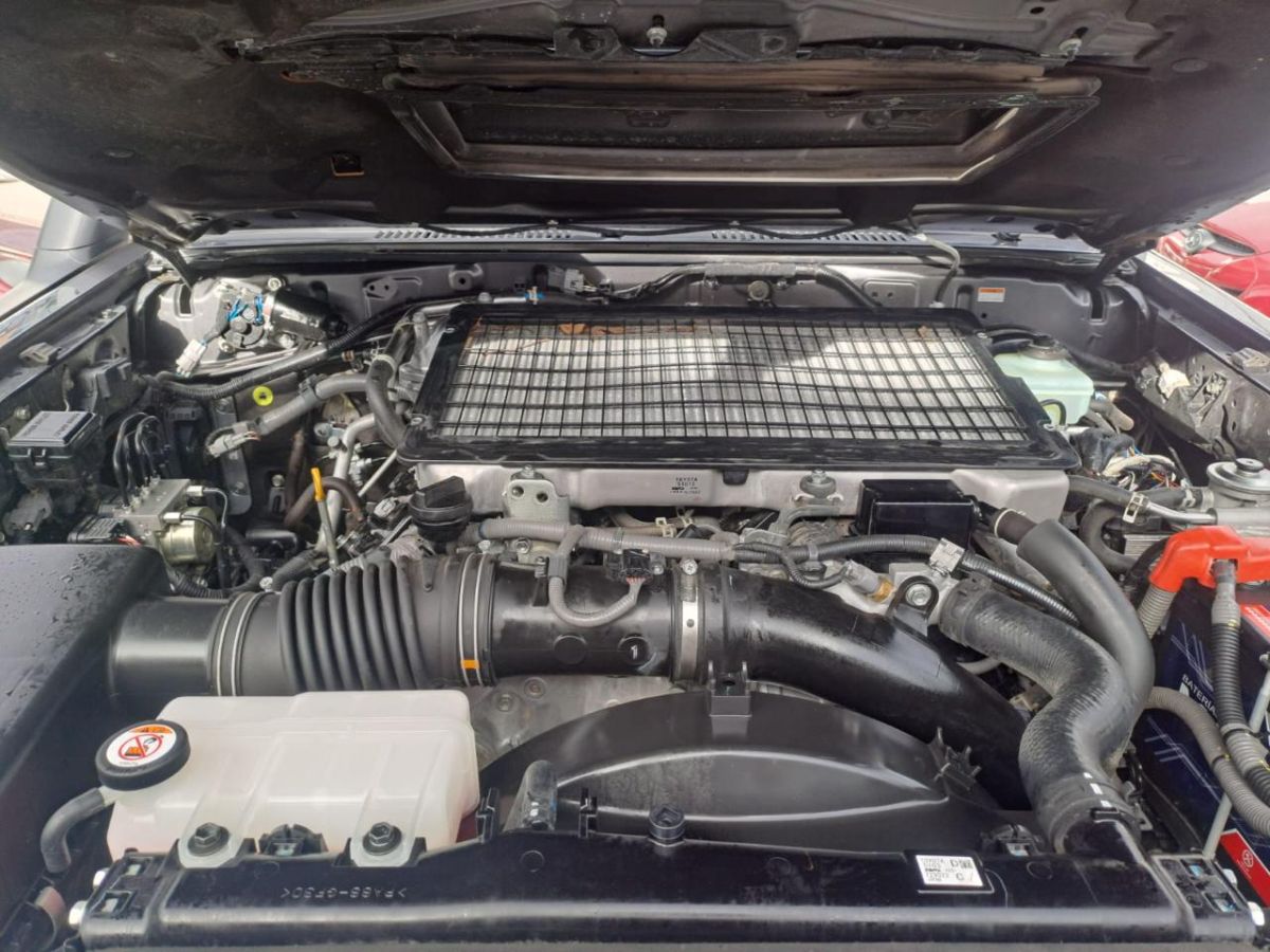 TOYOTA LAND CRUISER  - 2023                                        