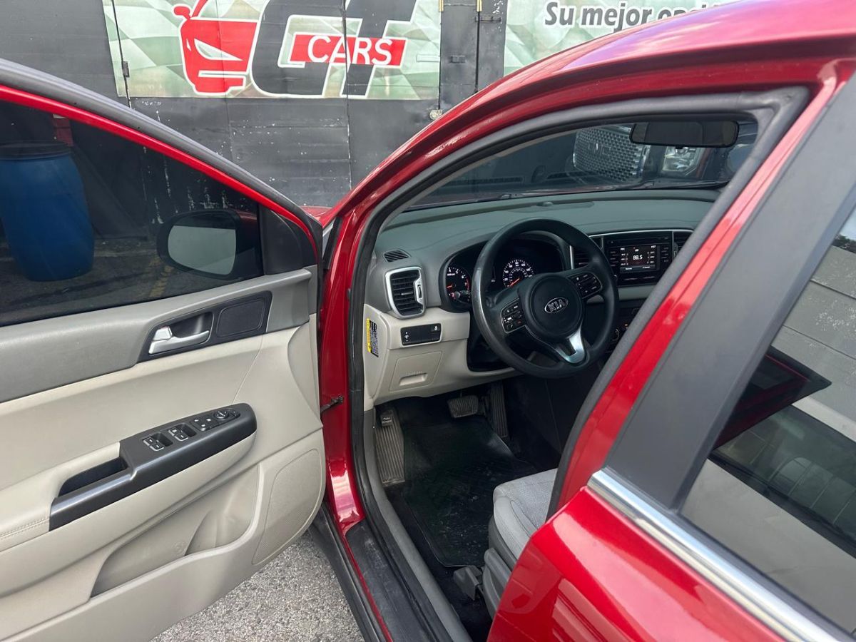 KIA SPORTAGE LX - 2019                                        