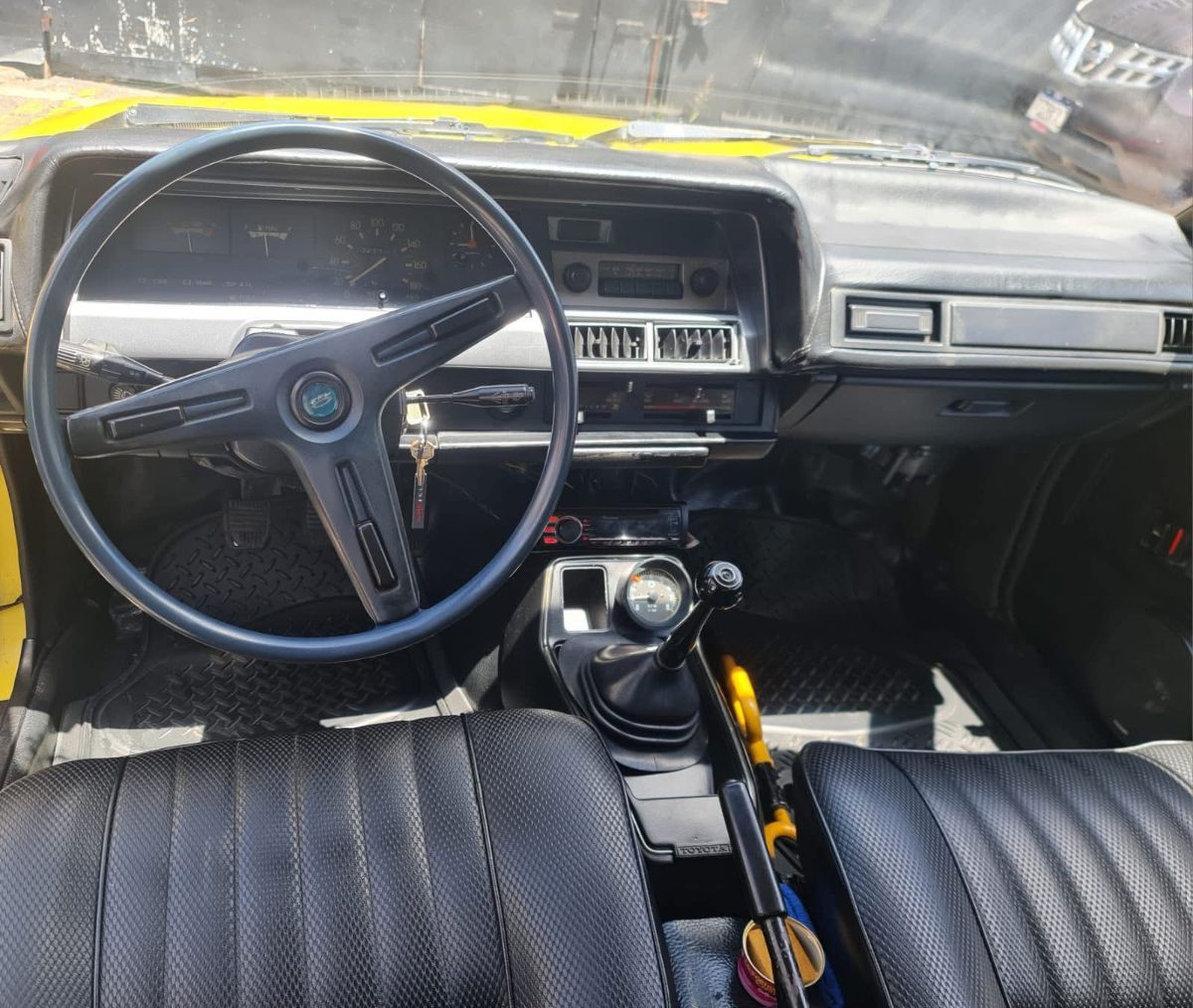 TOYOTA COROLLA - 1981                                        