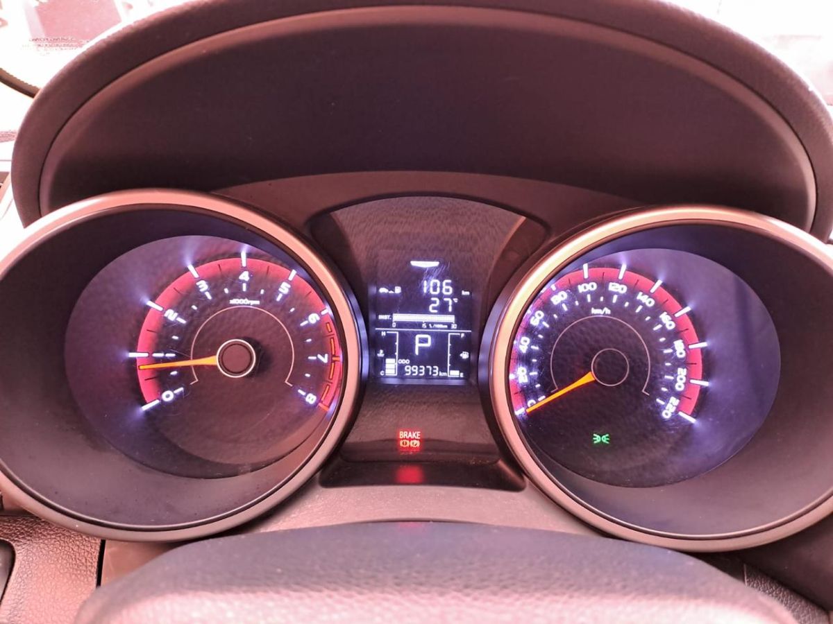 MITSUBISHI  KICKS - 2017                                        