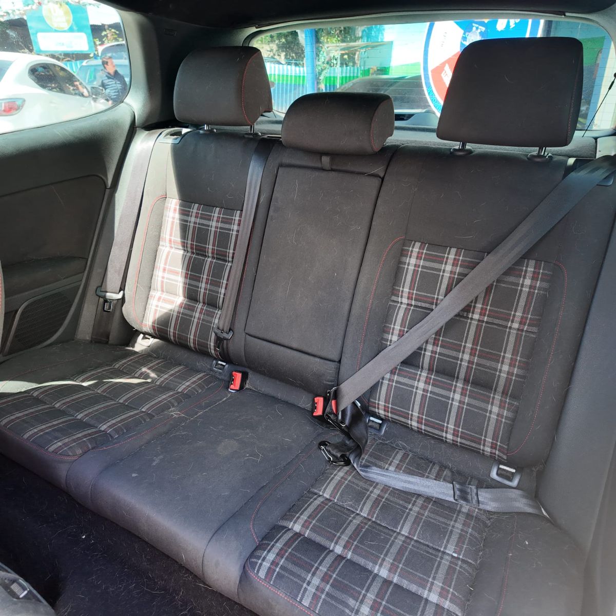 VOLKSWAGEN GTI - 2013                                        