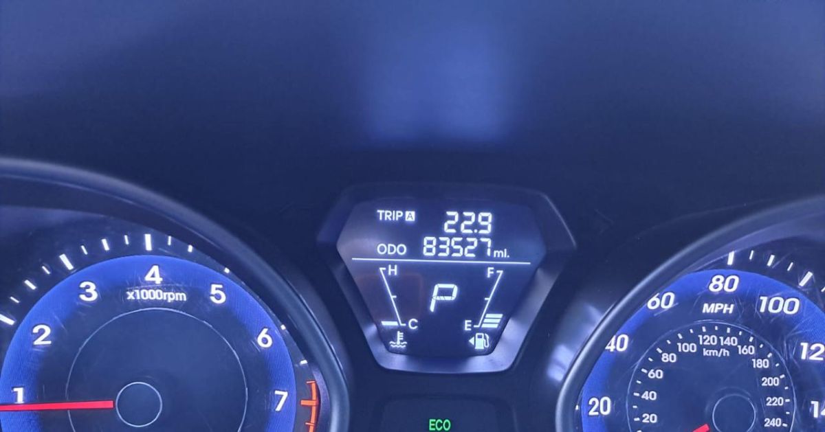 HYUNDAI ACCENT - 2012                                        