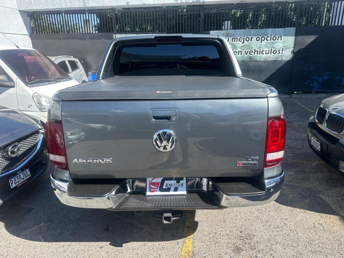 VOLKSWAGEN  AMAROK - 2022                                        
