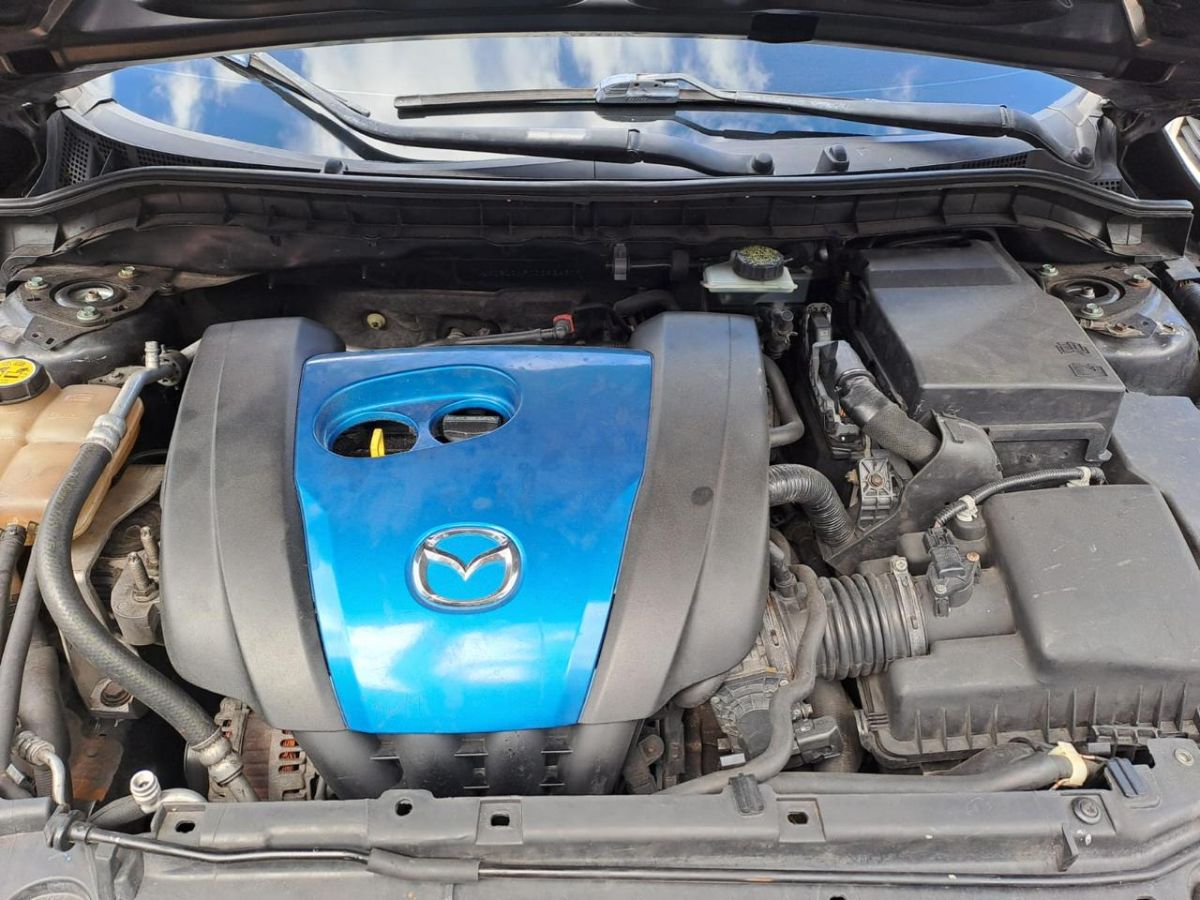 MAZDA 3 TOURING - 2013                                        