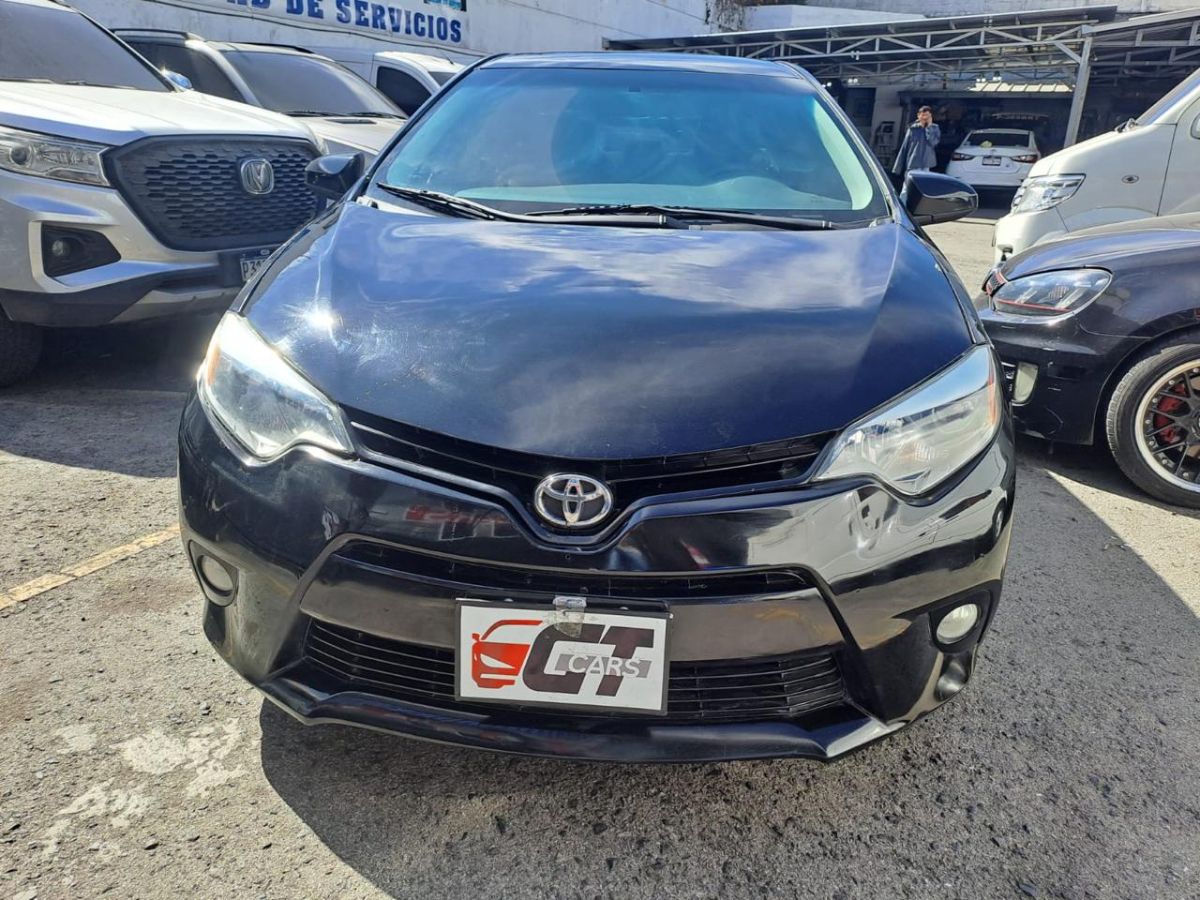 TOYOTA COROLLA - 2015                                        