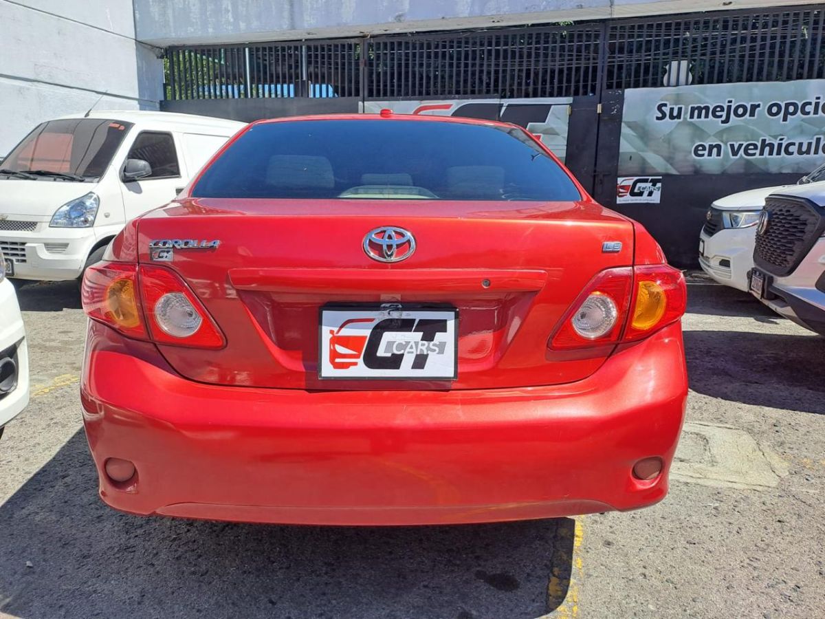 TOYOTA COROLLA - 2010                                        