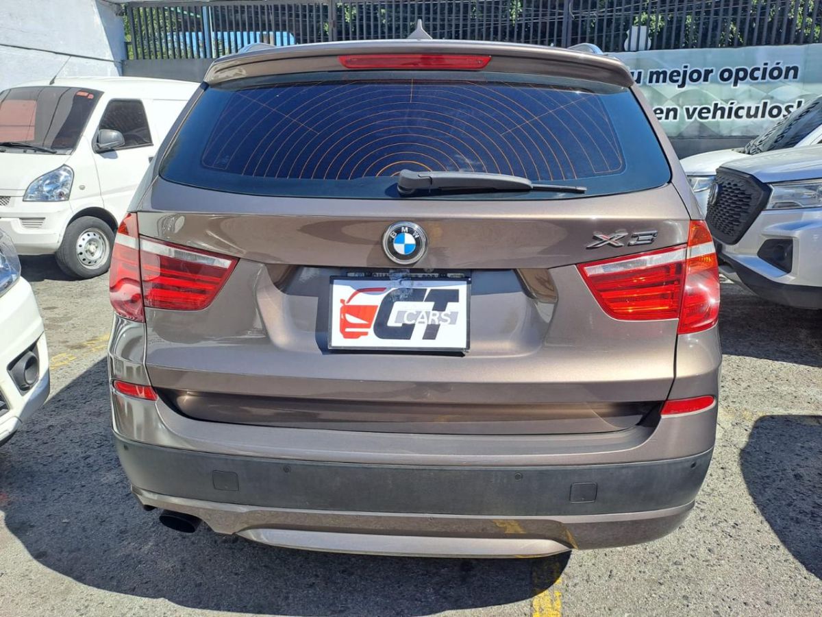 BMW X3 - 20144                                        