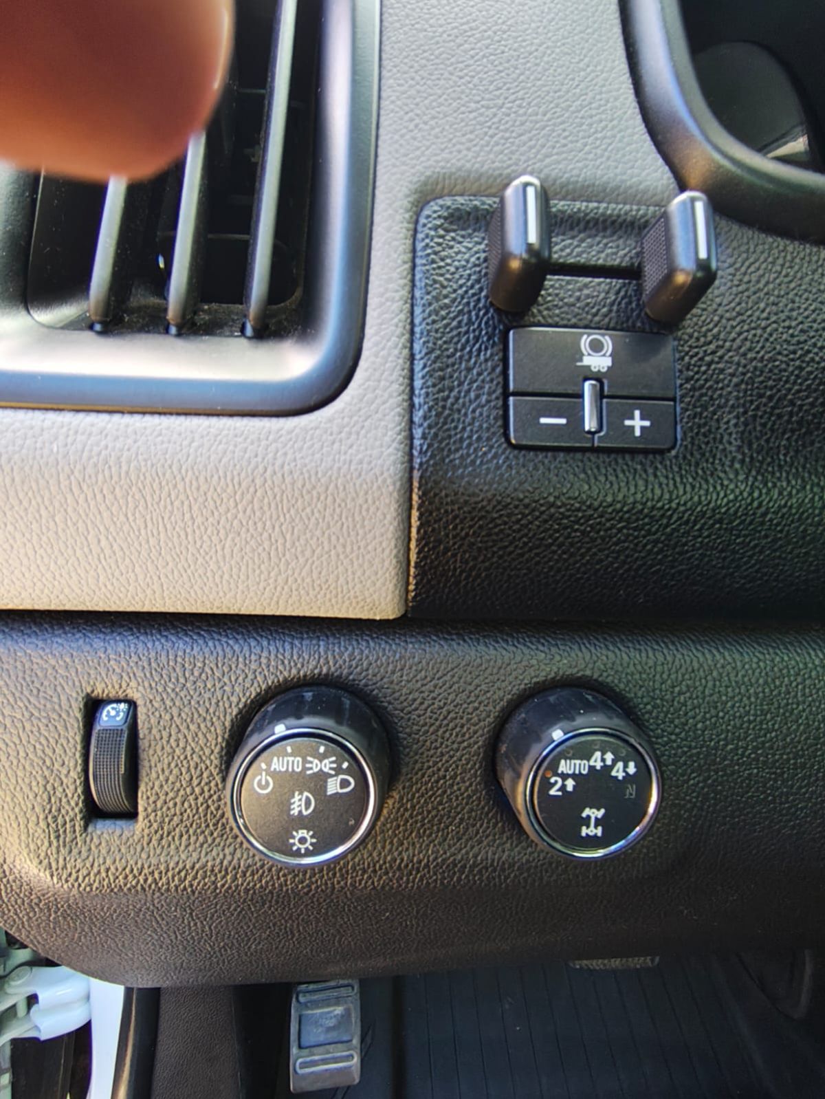 CHEVROLET COLORADO - 2021                                        